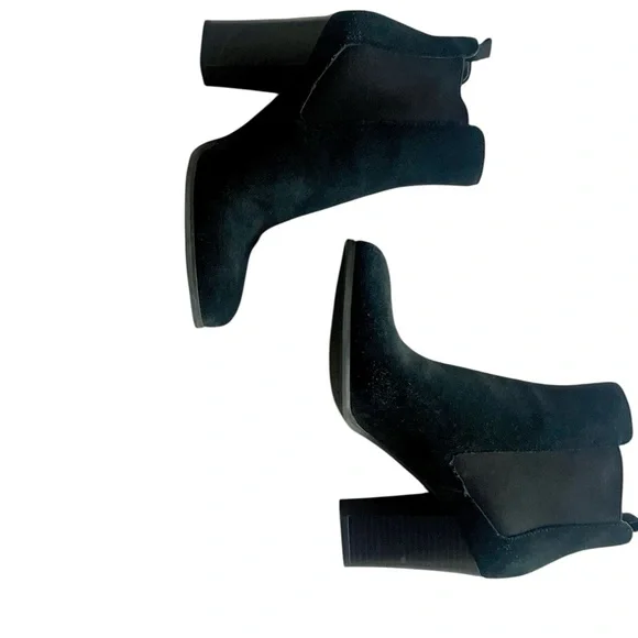 Michael Kors Black Suede Heeled Boots Size 8.5 NWOT - Picture 7 of 9